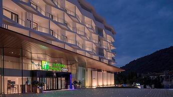 Holiday Inn Express E'Mei Qiliping by IHG