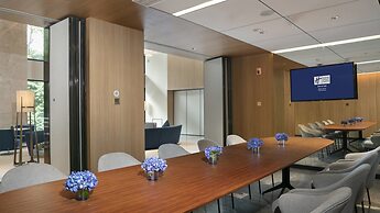 Holiday Inn Express E'Mei Qiliping by IHG