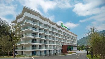 Holiday Inn Express E'Mei Qiliping by IHG