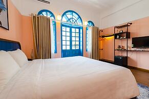 The Poppy Villa & Hotel