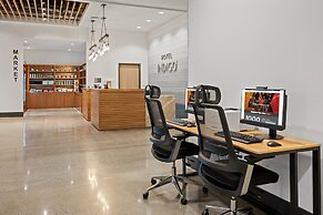 Hotel Indigo Everett - Waterfront Place by IHG