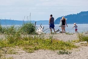 Hotel Indigo Everett - Waterfront Place by IHG