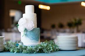 Hotel Indigo Everett - Waterfront Place by IHG