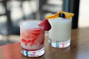 Hotel Indigo Everett - Waterfront Place by IHG