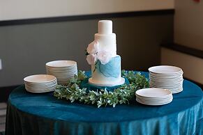 Hotel Indigo Everett - Waterfront Place by IHG