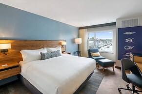 Hotel Indigo Everett - Waterfront Place by IHG