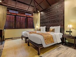 Ancient Hue Garden Houses