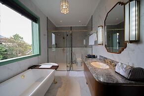 Ancient Hue Garden Houses