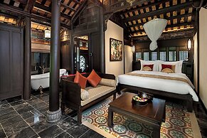 Ancient Hue Garden Houses