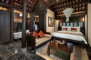 Ancient Hue Garden Houses