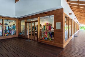 Cinnamon Velifushi Maldives