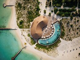 Cinnamon Velifushi Maldives