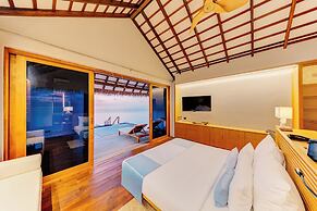 Cinnamon Velifushi Maldives