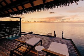 Cinnamon Velifushi Maldives