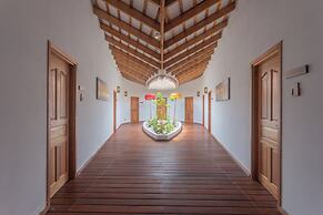 Cinnamon Velifushi Maldives