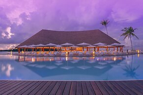 Cinnamon Velifushi Maldives