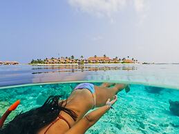 Cinnamon Velifushi Maldives