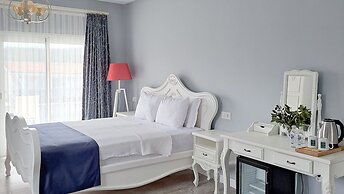 Otel Naturla Göl Evi