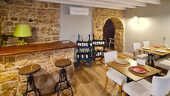 Otel Naturla Göl Evi