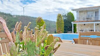 Otel Naturla Göl Evi