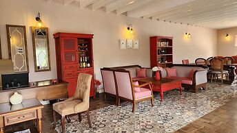 Otel Naturla Göl Evi