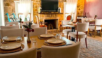 Otel Naturla Göl Evi