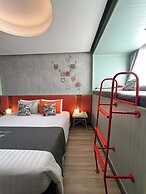 Samsen Street Hotel