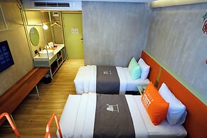 Samsen Street Hotel