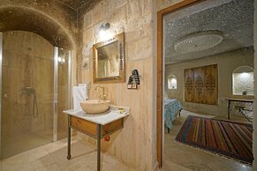 Kaya Konak Cave Hotel