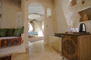 Kaya Konak Cave Hotel