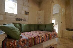 Kaya Konak Cave Hotel