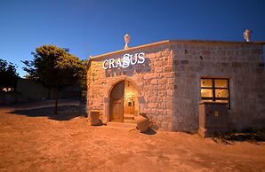 Crassus Cave Hotel