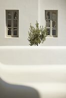 Danae Suites Santorini