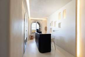 Danae Suites Santorini
