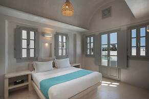 Danae Suites Santorini