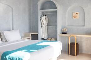 Danae Suites Santorini