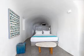 Danae Suites Santorini