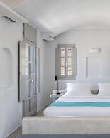 Danae Suites Santorini