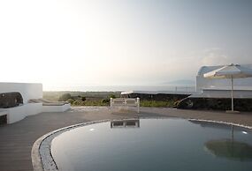 Danae Suites Santorini