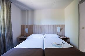 Hostel Monte Do Gozo