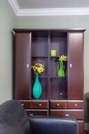 Vancouver Yuelai Guesthouse