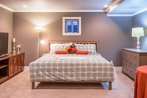 Vancouver Yuelai Guesthouse