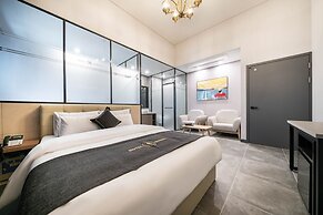 Pyeongtaek Hermes Hotel