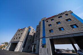 Pyeongtaek Hermes Hotel