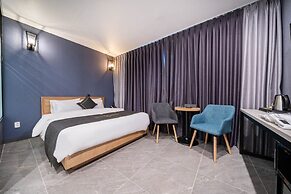 Pyeongtaek Hermes Hotel