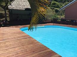 Bora Bora Holiday's Lodge and Villa