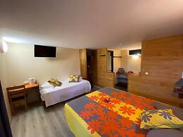 Bora Bora Holiday's Lodge and Villa