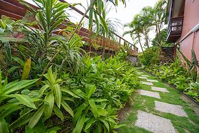 Bora Bora Holiday's Lodge and Villa