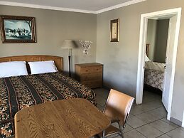 Sunshine Village Motel