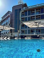 GoldOne Hotel & Suites